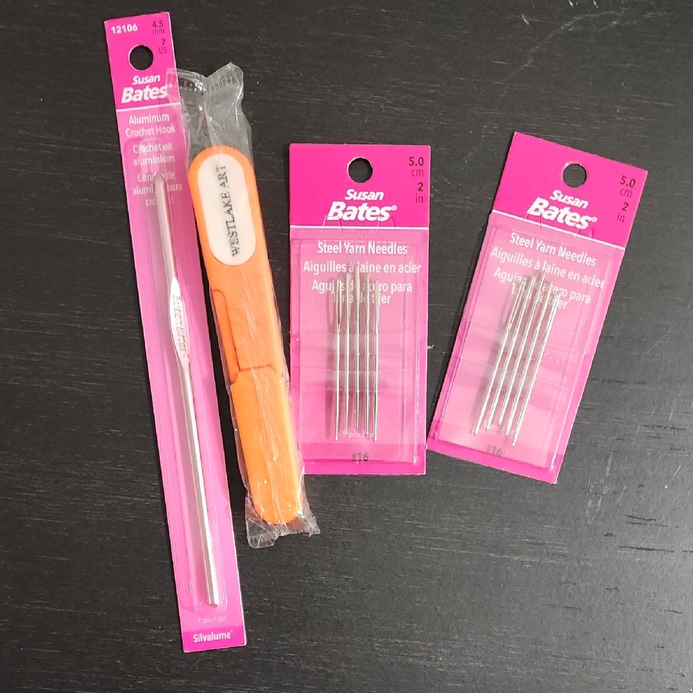 Susan Bates Crochet Hook and Yarn Needles Set